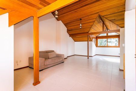 Casa de condomínio para alugar com 233m², 3 quartos e 4 vagas Casa de condomínio para alugar com 233m², 3 quartos e 4 vagasÁrea comum