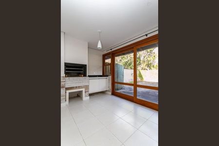 Casa de condomínio para alugar com 233m², 3 quartos e 4 vagas Casa de condomínio para alugar com 233m², 3 quartos e 4 vagasCozinha