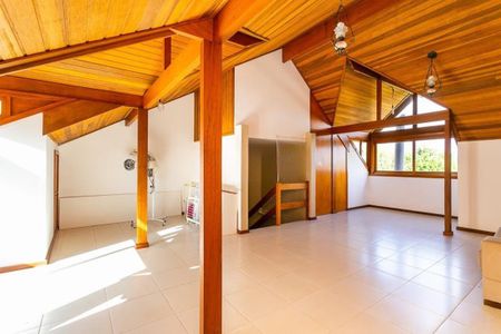 Casa de condomínio para alugar com 233m², 3 quartos e 4 vagas Casa de condomínio para alugar com 233m², 3 quartos e 4 vagasÁrea comum