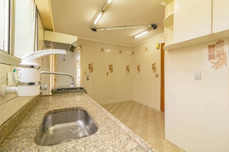 Apartamento à venda com 84m², 2 quartos e 1 vaga Apartamento à venda com 84m², 2 quartos e 1 vagaCozinha