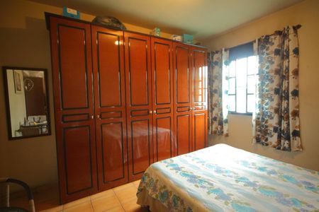 Casa à venda com 120m², 2 quartos e 2 vagasQuarto 1 