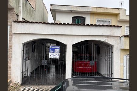 Casa à venda com 120m², 2 quartos e 2 vagasFachada 