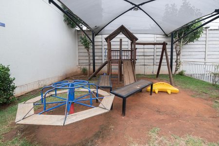 Apartamento para alugar com 39m², 2 quartos e 1 vaga Apartamento para alugar com 39m², 2 quartos e 1 vagaÁrea Comum - Playground