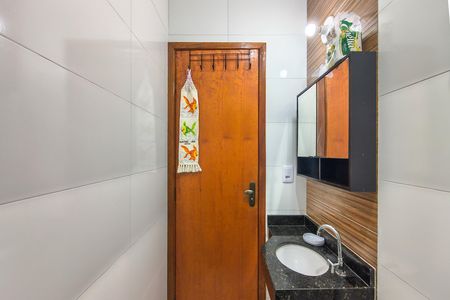 Casa de condomínio para alugar com 50m², 2 quartos e 1 vaga Casa de condomínio para alugar com 50m², 2 quartos e 1 vagaBanheiro