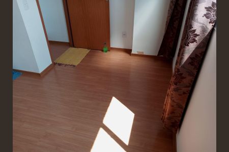 Quarto de apartamento à venda com 1 quarto, 48m² em Cabral, Contagem