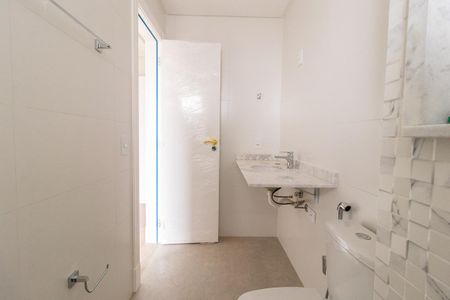 Apartamento à venda com 86m², 2 quartos e 1 vaga Apartamento à venda com 86m², 2 quartos e 1 vagaBanheiro da Suíte