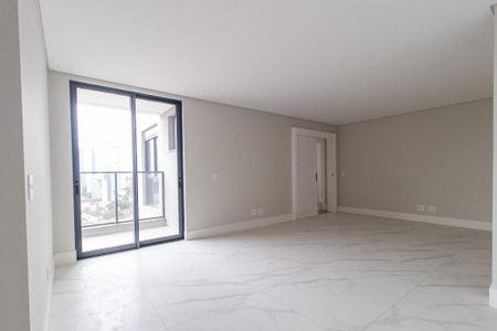 Apartamento à venda com 86m², 2 quartos e 1 vaga Apartamento à venda com 86m², 2 quartos e 1 vagaCozinha