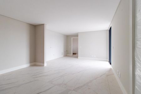 Apartamento à venda com 86m², 2 quartos e 1 vaga Apartamento à venda com 86m², 2 quartos e 1 vagaSala