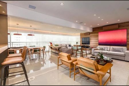 Apartamento à venda com 4 quartos, 213m² em Santo Amaro, São Paulo