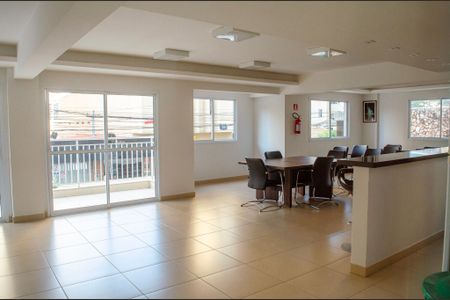 Apartamento para alugar com 68m², 2 quartos e 2 vagas