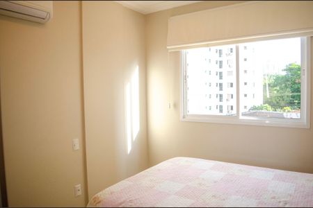 Apartamento para alugar com 68m², 2 quartos e 2 vagas