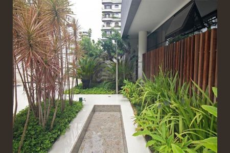 Apartamento à venda com 193m², 3 quartos e 4 vagas