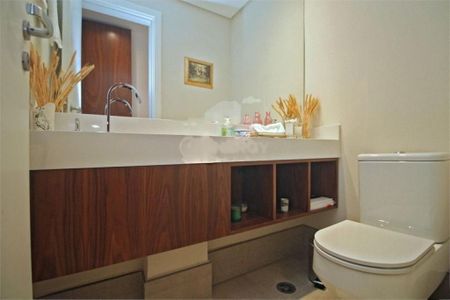 Apartamento à venda com 193m², 3 quartos e 4 vagas