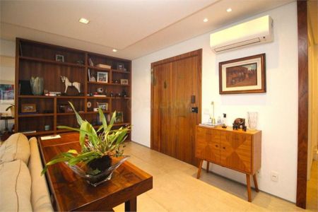 Apartamento à venda com 193m², 3 quartos e 4 vagas