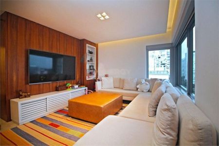 Apartamento à venda com 193m², 3 quartos e 4 vagas