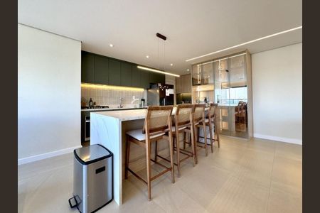 Apartamento à venda com 143m², 3 quartos e 2 vagas