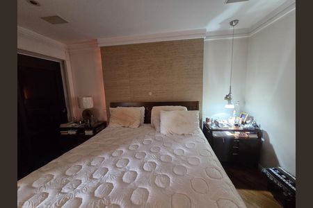 Apartamento à venda com 223m², 3 quartos e 3 vagasQuarto