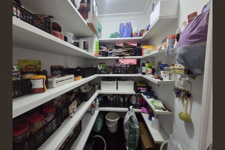 Apartamento à venda com 223m², 3 quartos e 3 vagasDespensa