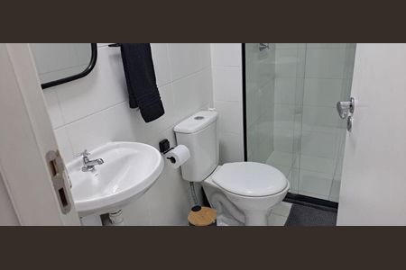 Banheiro de apartamento para alugar com 2 quartos, 35m² em Vila Buarque, São Paulo