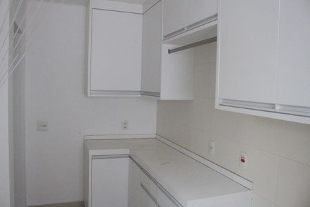 Apartamento para alugar com 162m², 3 quartos e 2 vagasÁrea de Serviço