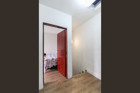 Casa à venda com 70m², 2 quartos e 2 vagas Casa à venda com 70m², 2 quartos e 2 vagasCorredor