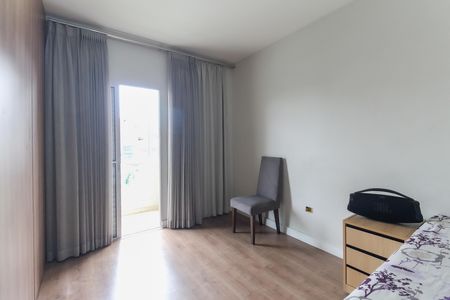 Casa à venda com 70m², 2 quartos e 2 vagas Casa à venda com 70m², 2 quartos e 2 vagasQuarto 1