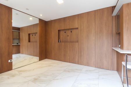 Sala de casa à venda com 2 quartos, 70m² em Jardim Helena, São Paulo