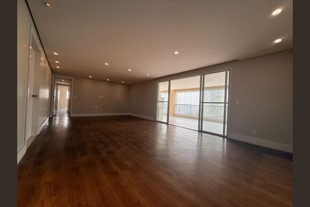 Apartamento à venda com 210m², 4 quartos e 3 vagas Apartamento à venda com 210m², 4 quartos e 3 vagasFoto 33