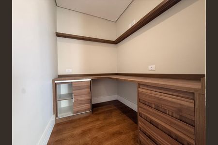 Apartamento à venda com 210m², 4 quartos e 3 vagas Apartamento à venda com 210m², 4 quartos e 3 vagasFoto 32