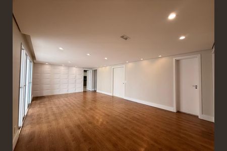 Apartamento à venda com 210m², 4 quartos e 3 vagas Apartamento à venda com 210m², 4 quartos e 3 vagasFoto 36