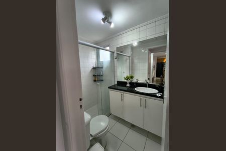 Apartamento à venda com 50m², 2 quartos e 1 vaga Apartamento à venda com 50m², 2 quartos e 1 vagaBanheiro