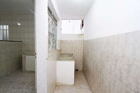 Casa para alugar com 100m², 2 quartos e sem vagaÁrea de Serviço