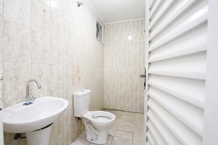 Casa para alugar com 100m², 2 quartos e sem vagaBanheiro Social