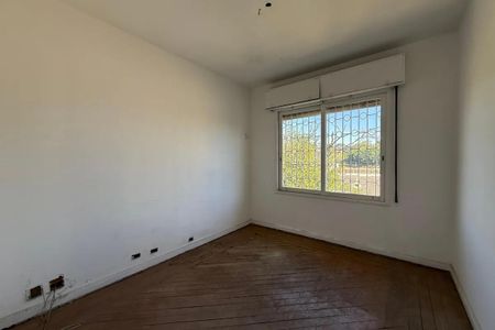Casa para alugar com 459m², 4 quartos e 4 vagas Casa para alugar com 459m², 4 quartos e 4 vagasQuarto