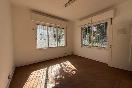Quarto de casa para alugar com 4 quartos, 459m² em Pacaembu, São Paulo