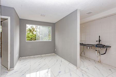 Sala de apartamento para alugar com 2 quartos, 42m² em Parque Bristol, São Paulo