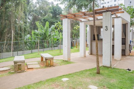 Apartamento para alugar com 42m², 2 quartos e sem vaga Apartamento para alugar com 42m², 2 quartos e sem vagaÁrea comum - Churrasqueira