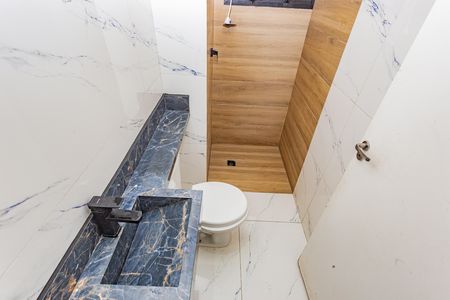 Apartamento para alugar com 42m², 2 quartos e sem vaga Apartamento para alugar com 42m², 2 quartos e sem vagaBanheiro