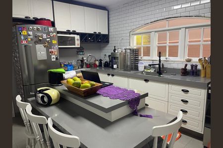 Cozinha de casa à venda com 3 quartos, 250m² em Jardim Lar Sao Paulo, São Paulo