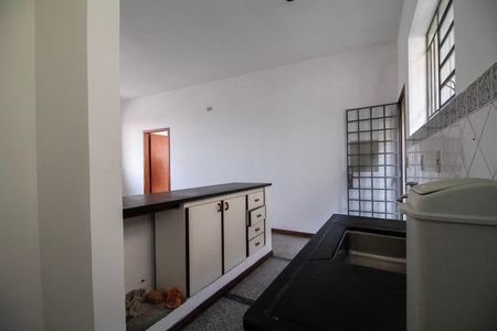 Apartamento para alugar com 150m², 3 quartos e 3 vagas Apartamento para alugar com 150m², 3 quartos e 3 vagasCozinha