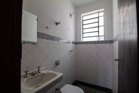 Apartamento para alugar com 150m², 3 quartos e 3 vagas Apartamento para alugar com 150m², 3 quartos e 3 vagasBanheiro Social
