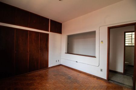 Quarto 01 de apartamento para alugar com 3 quartos, 150m² em Alto Barroca, Belo Horizonte