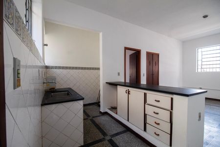 Apartamento para alugar com 150m², 3 quartos e 3 vagas Apartamento para alugar com 150m², 3 quartos e 3 vagasCozinha