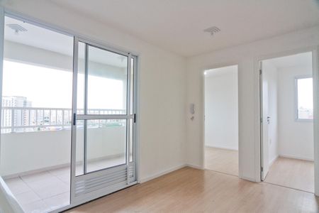 Sala e Cozinha de apartamento à venda com 2 quartos, 35m² em Freguesia do Ó, São Paulo