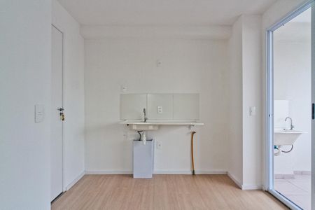 Apartamento para alugar com 35m², 2 quartos e sem vaga Apartamento para alugar com 35m², 2 quartos e sem vagaSala e Cozinha