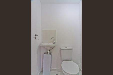 Apartamento para alugar com 35m², 2 quartos e sem vaga Apartamento para alugar com 35m², 2 quartos e sem vagaBanheiro