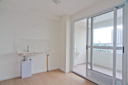 Apartamento para alugar com 35m², 2 quartos e sem vaga Apartamento para alugar com 35m², 2 quartos e sem vagaSala e Cozinha