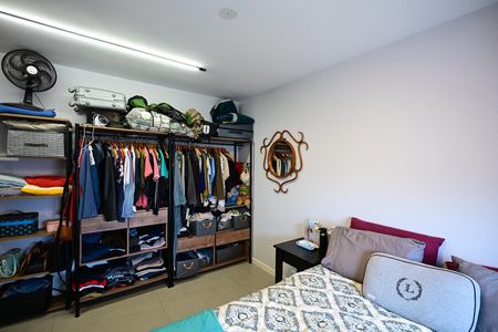 Apartamento à venda com 75m², 2 quartos e 2 vagasSuíte