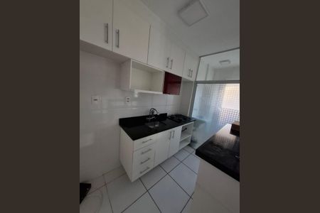 Cozinha de apartamento à venda com 2 quartos, 52m² em Vila Bremen, Guarulhos