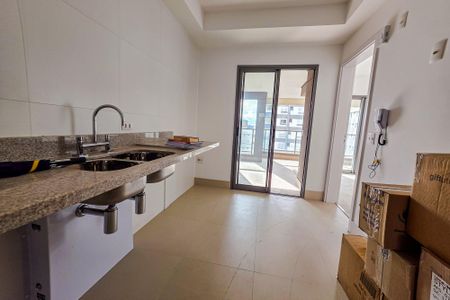 Apartamento à venda com 153m², 4 quartos e 3 vagas Apartamento à venda com 153m², 4 quartos e 3 vagasCozinha